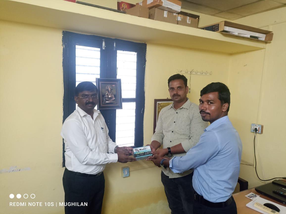 Order handed over at the dealer's office